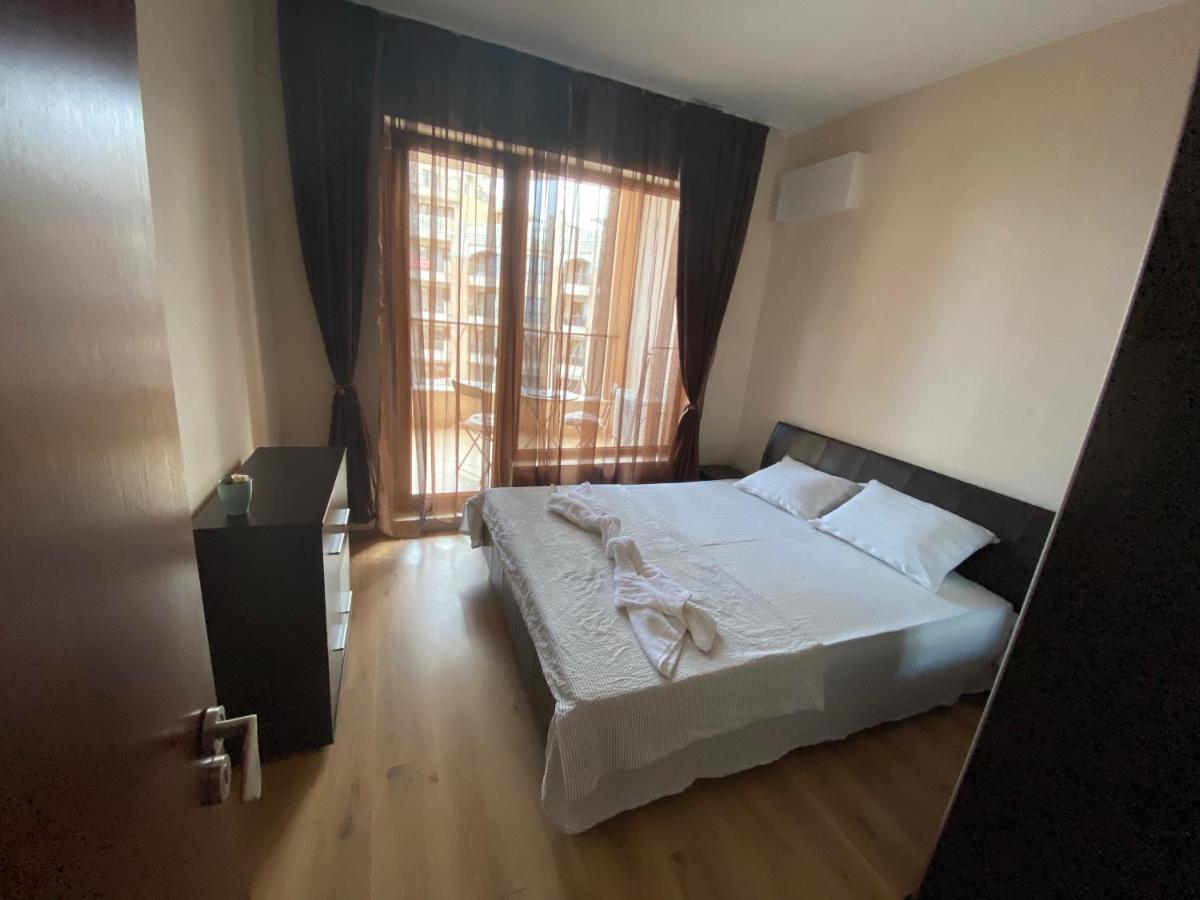 Elegantz Apartments 1 Варна Екстер'єр фото