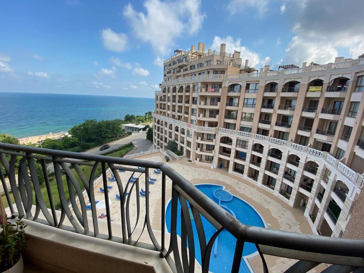 Elegantz Apartments 1 Варна Екстер'єр фото