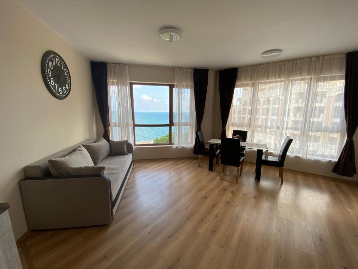 Elegantz Apartments 1 Варна Екстер'єр фото